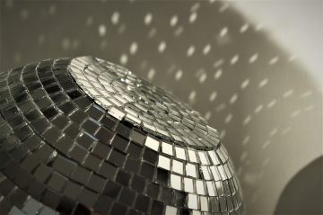 disco-ball-5930700_1280